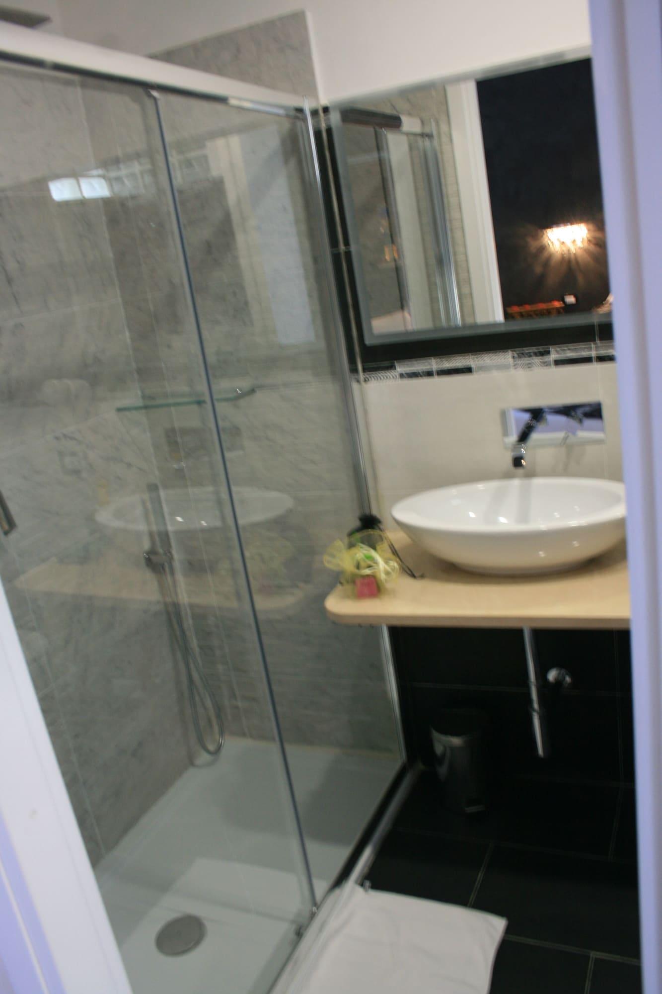 Crystal Rhome Rome Exterior photo